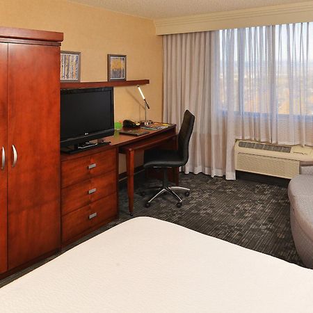 Courtyard By Marriott Denver Cherry Creek Екстериор снимка