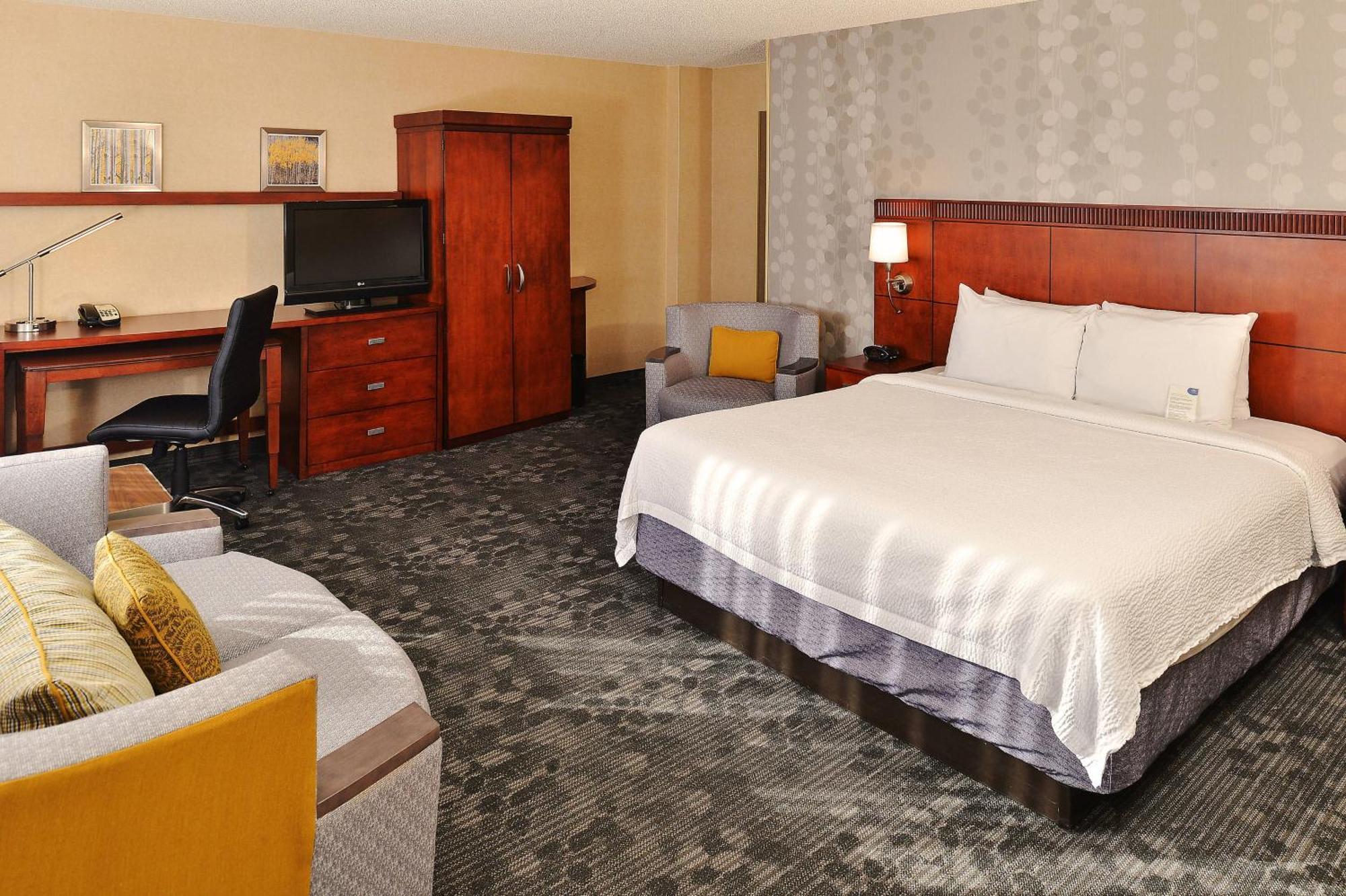 Courtyard By Marriott Denver Cherry Creek Екстериор снимка